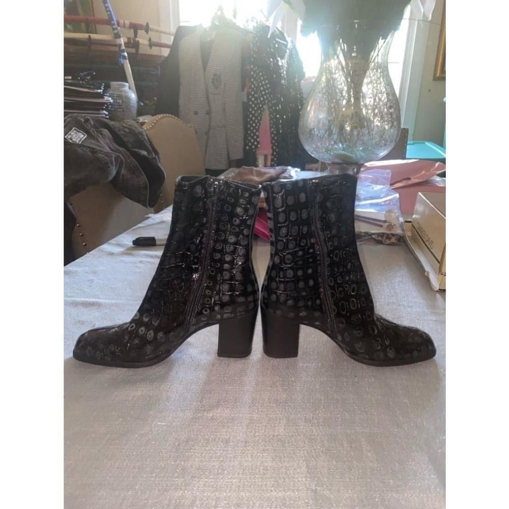 Women's Charles David Black Leather Boots Size 6 - Picture 5 of 11